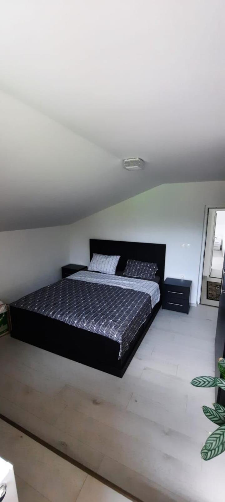 Sibisel  Casa Daniel旅馆 外观 照片